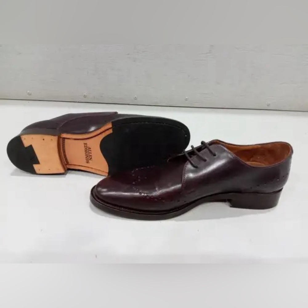 Allen Edmonds Lucca Derby in Espresso, Size 7 - Picture 3 of 3